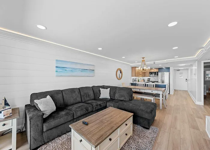 Extraordinary Oceanfront Penthouse - Unit 1209 Holiday home